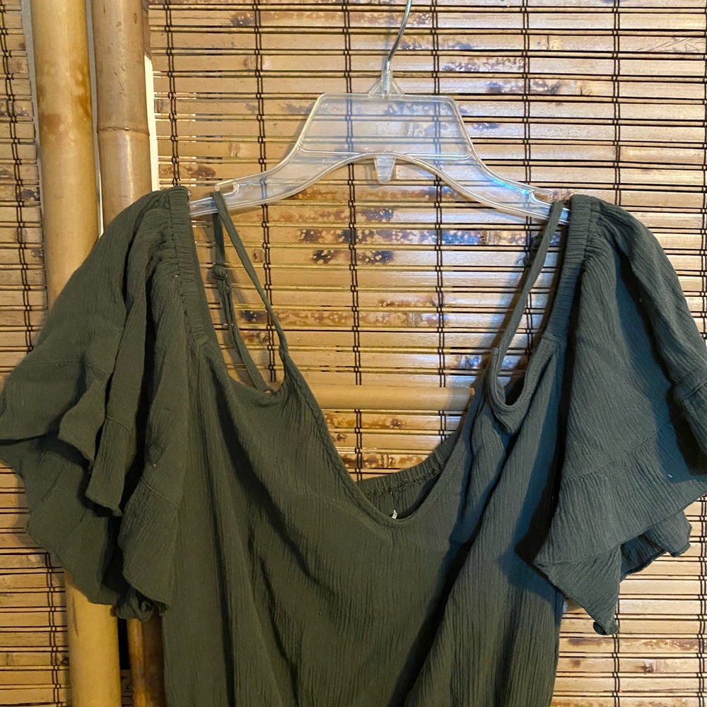 Romper - Picture 7 of 8